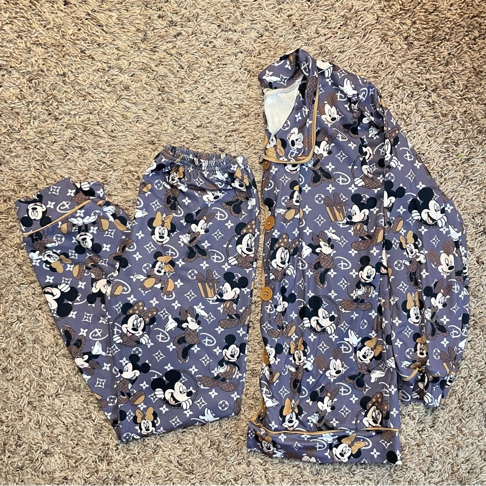 Kids‎ Mickey and Minnie Mouse long sleeve pajama set